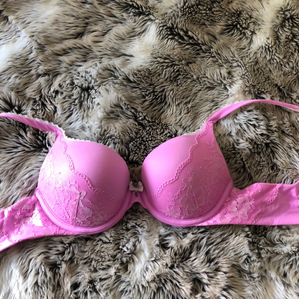 Body by Victoria Perfect Shape. 32C. Worn Once.